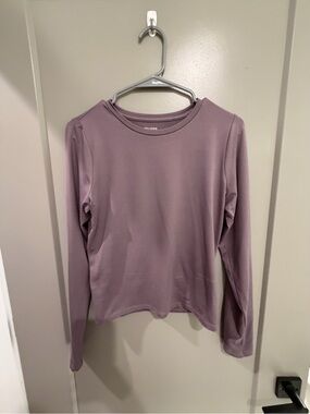Hollister Long-Sleeve Crewneck Top in Mauve
